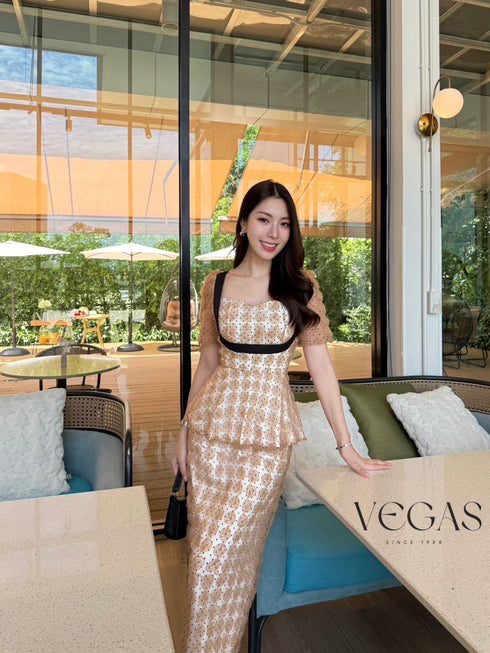 Women Elegant Square Neck Peplum Dress